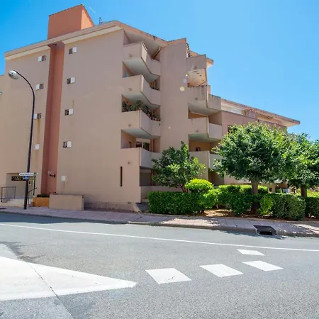 Appartement T2 En Hypercentre -parking Prive-clim-proche Sainte-Maxime